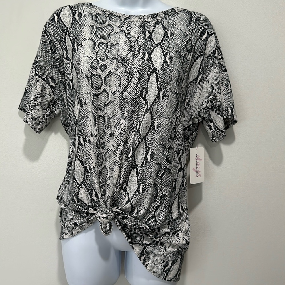 Snakeskin open back blouse